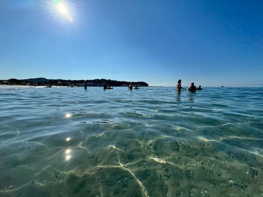 Appart Cosy, Piscine, Clim, Parking Prive - Proche Plage - Arrivee Autonome - Lit Queen Size La Seyne-sur-Mer Exterior foto